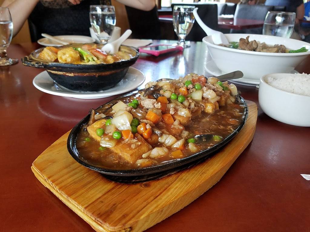 Pinang Malysian restaurant | restaurant | 218 Louviers Dr, Newark, DE 19711, USA | 3023682298 OR +1 302-368-2298