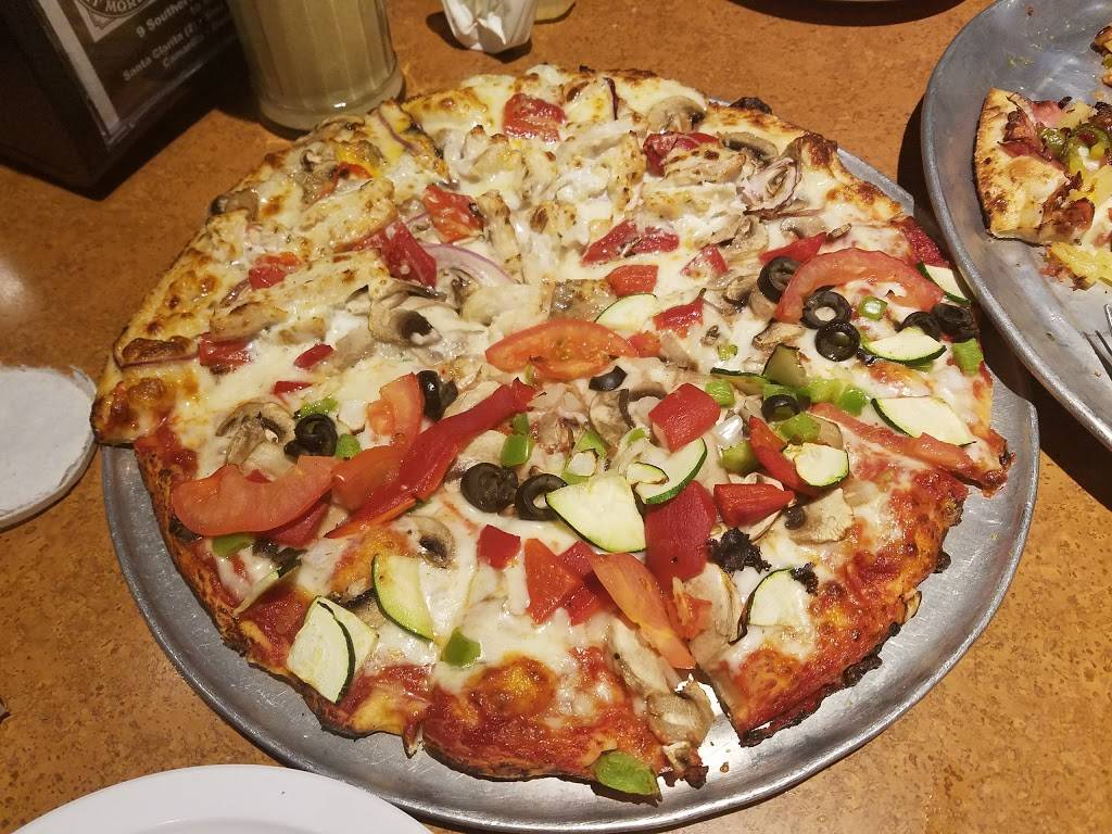 Toppers Pizza | restaurant | 2701 Peninsula Rd, Oxnard, CA 93035, USA | 8053854444 OR +1 805-385-4444