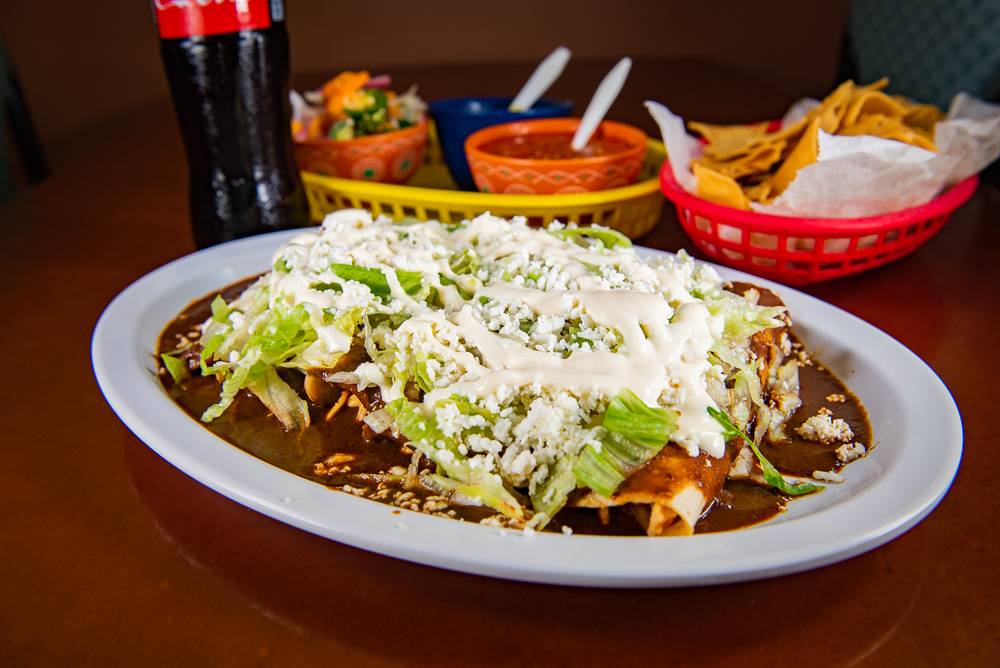 La Colonial Supermercado y Taqueria | restaurant | 1222 Jordan Ln NW, Huntsville, AL 35816, USA | 2565361445 OR +1 256-536-1445