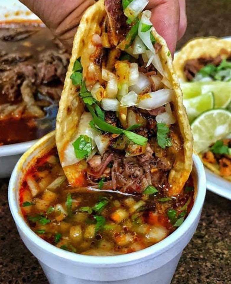 El Cordobes | restaurant | 5020 E Tropicana Ave A, Las Vegas, NV 89122, USA | 7024338226 OR +1 702-433-8226