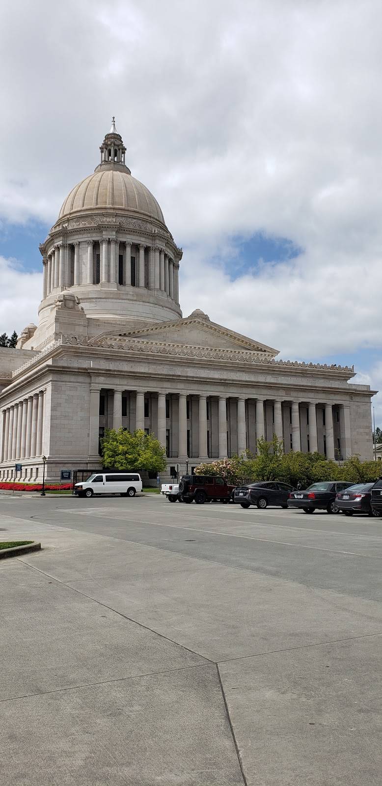 Capitol Grill | restaurant | 415 15th Ave SW, Olympia, WA 98501, USA | 3607534531 OR +1 360-753-4531