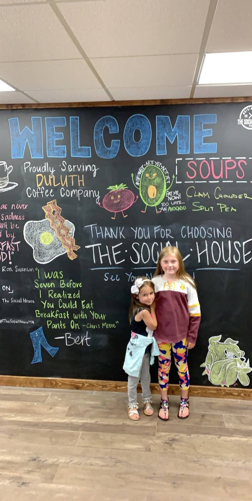 The Social House | restaurant | 4897 Miller Trunk Hwy, Hermantown, MN 55811, USA | 2187278519 OR +1 218-727-8519