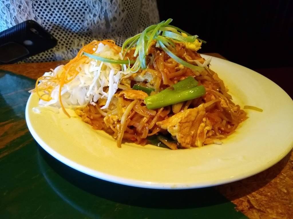 Lime Leaf | restaurant | 1958 Rio Hill Center, Charlottesville, VA 22901, USA | 4342458884 OR +1 434-245-8884