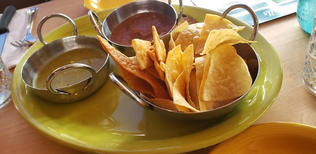 Peso Bar | restaurant | 2547 Bagley St, Detroit, MI 48216, USA | 3139746197 OR +1 313-974-6197