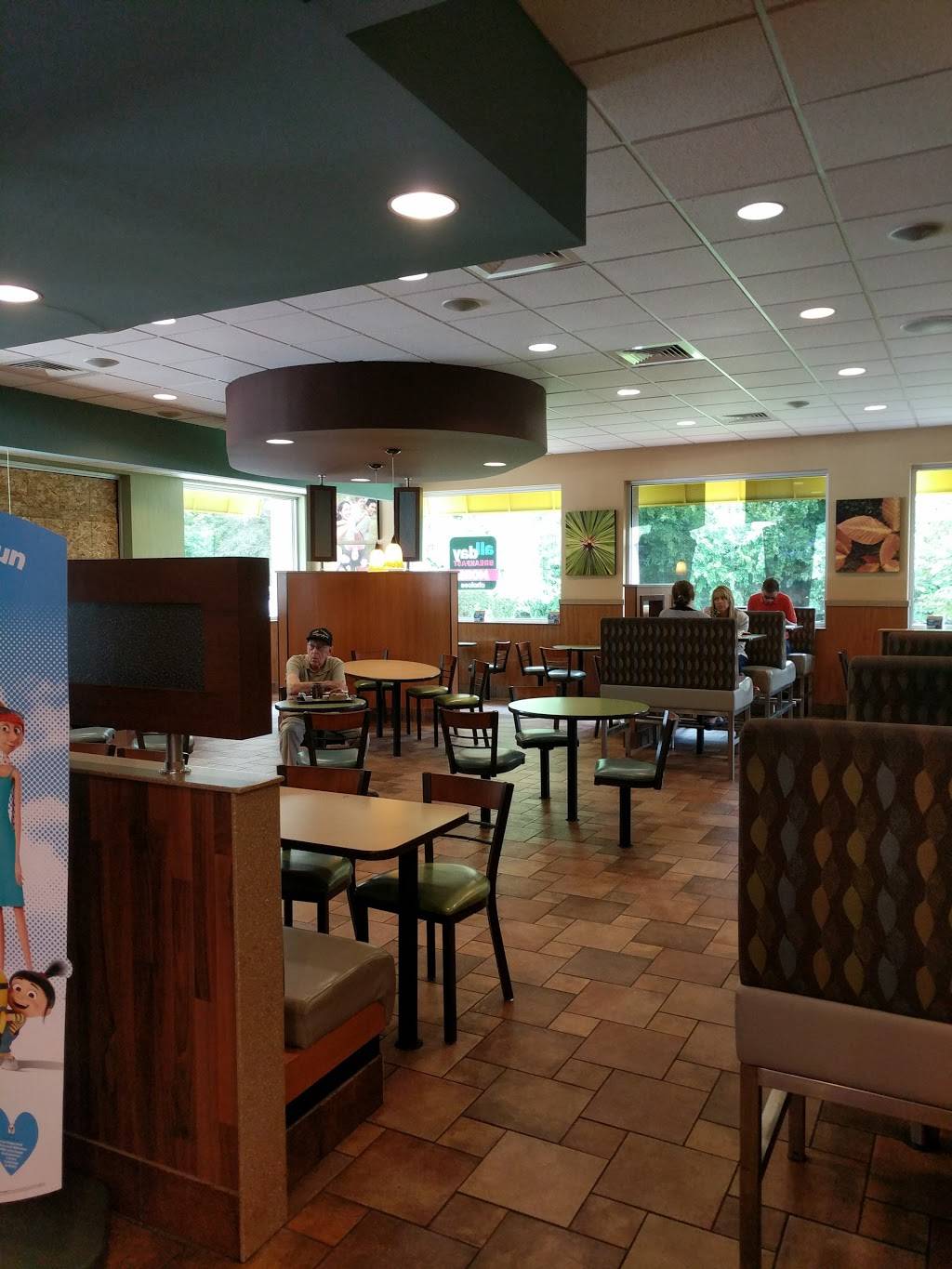 McDonalds | cafe | 889 Marshall St, Allegan, MI 49010, USA | 2695127277 OR +1 269-512-7277
