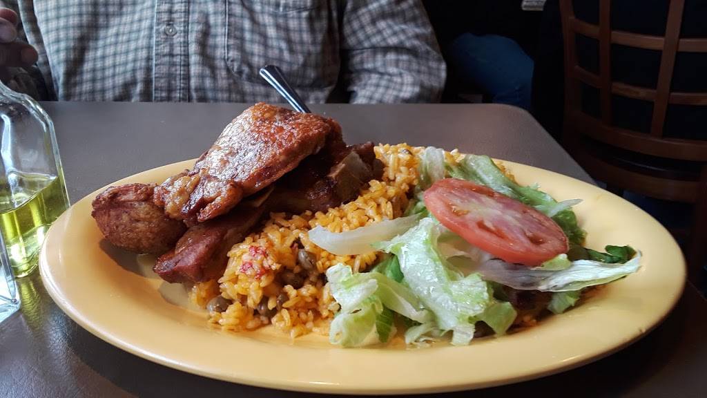 Ponce Restaurant | restaurant | 4313 W Fullerton Ave, Chicago, IL 60639, USA | 7734863148 OR +1 773-486-3148