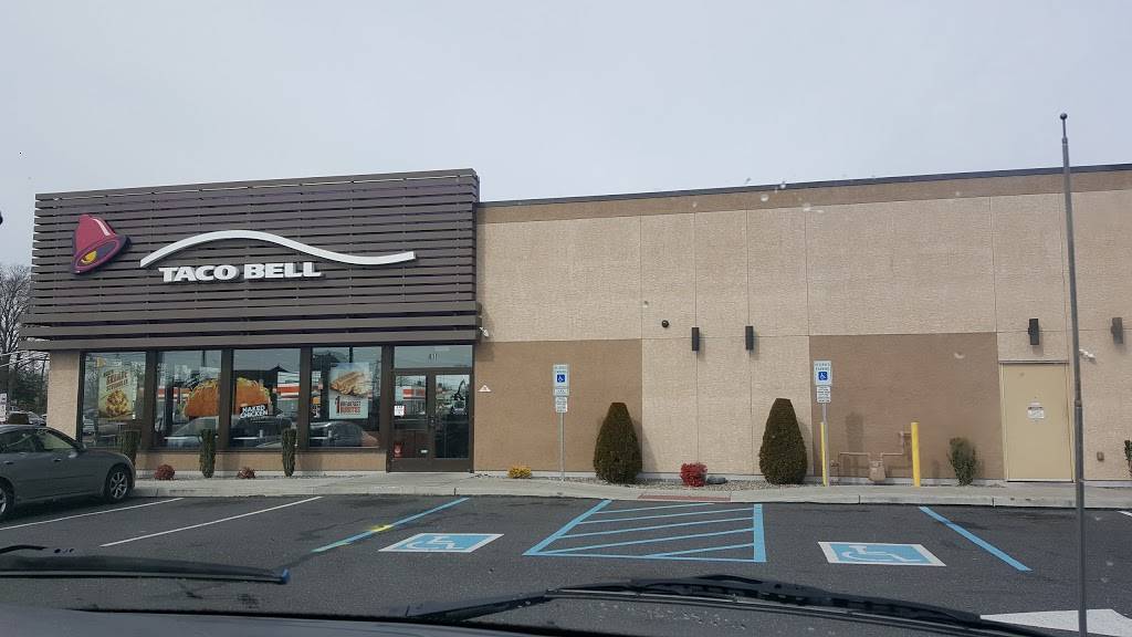 Taco Bell | meal takeaway | 401 S White Horse Pike, Magnolia, NJ 08049, USA | 8562823353 OR +1 856-282-3353