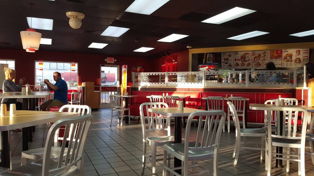 KFC | restaurant | 1950 N Locust Ave, Lawrenceburg, TN 38464, USA | 9317626186 OR +1 931-762-6186