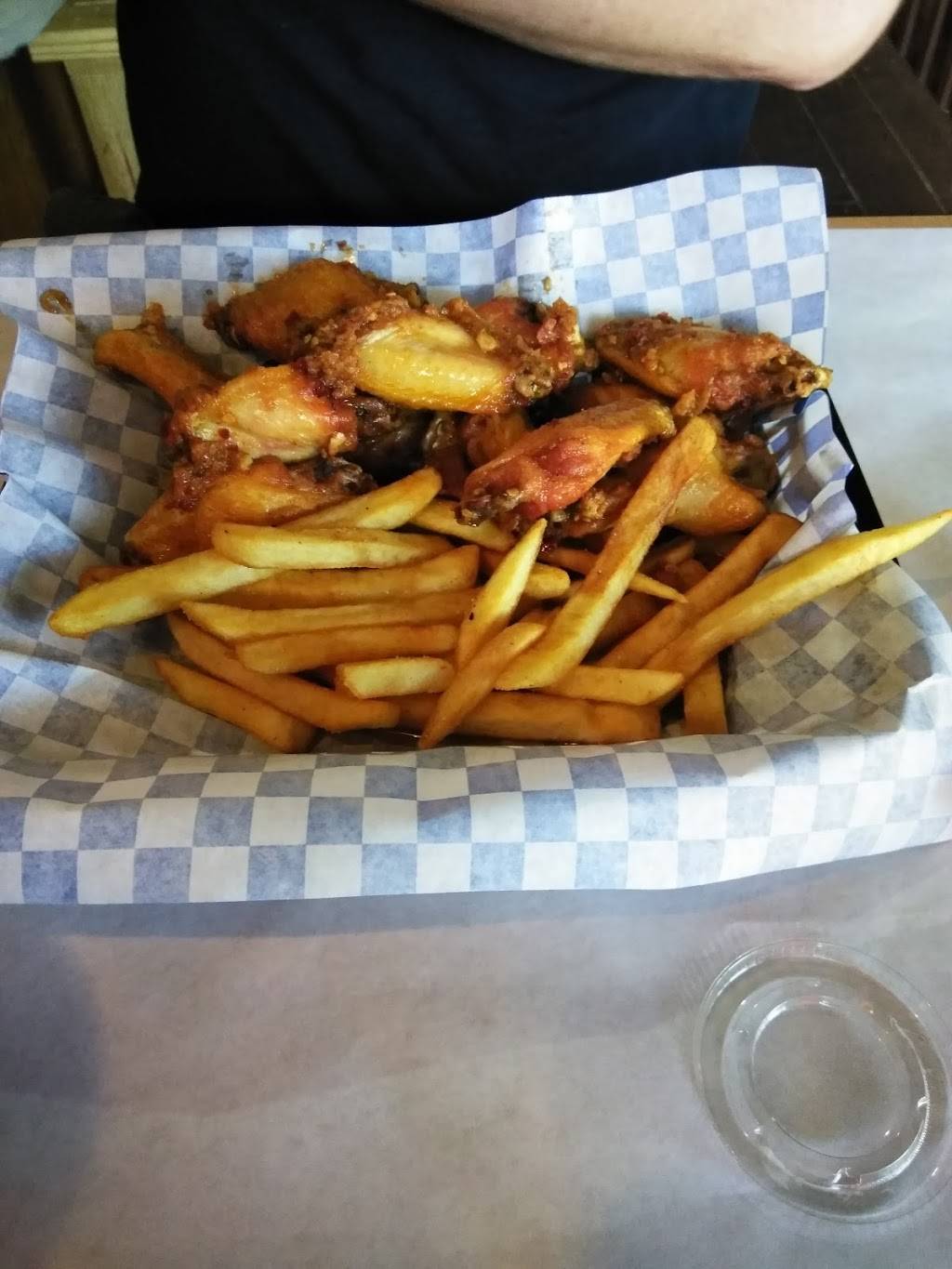 Blue Cajun | restaurant | 4045 E Belknap St # 5, Haltom City, TX 76111, USA | 6822505455 OR +1 682-250-5455