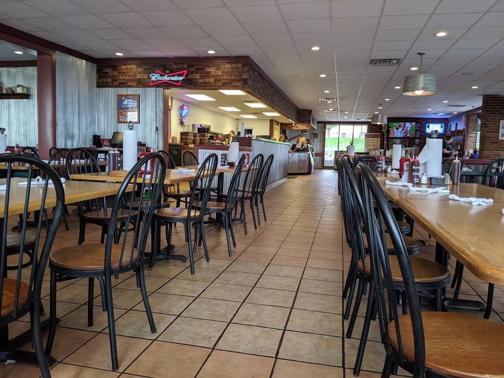 Bandanas Bar-B-Q | restaurant | 4 Commerce Dr, Collinsville, IL 62234, USA | 6183444476 OR +1 618-344-4476