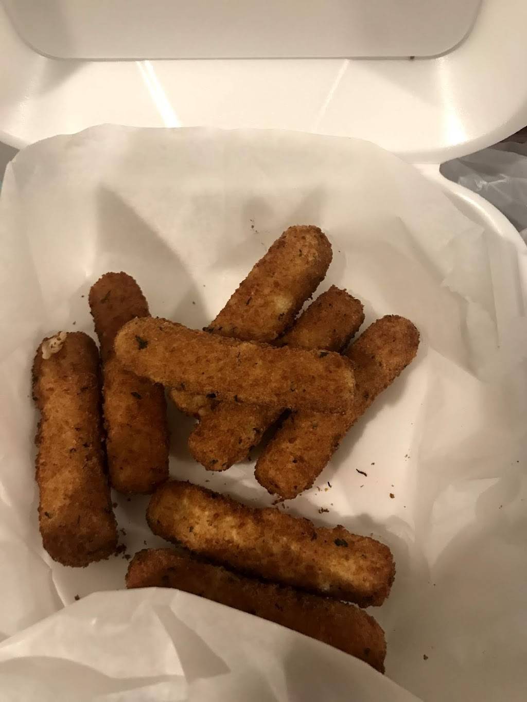 Zekos Pizzeria | restaurant | 2001 Gulf to Bay Blvd # A, Clearwater, FL 33765, USA | 7274422222 OR +1 727-442-2222