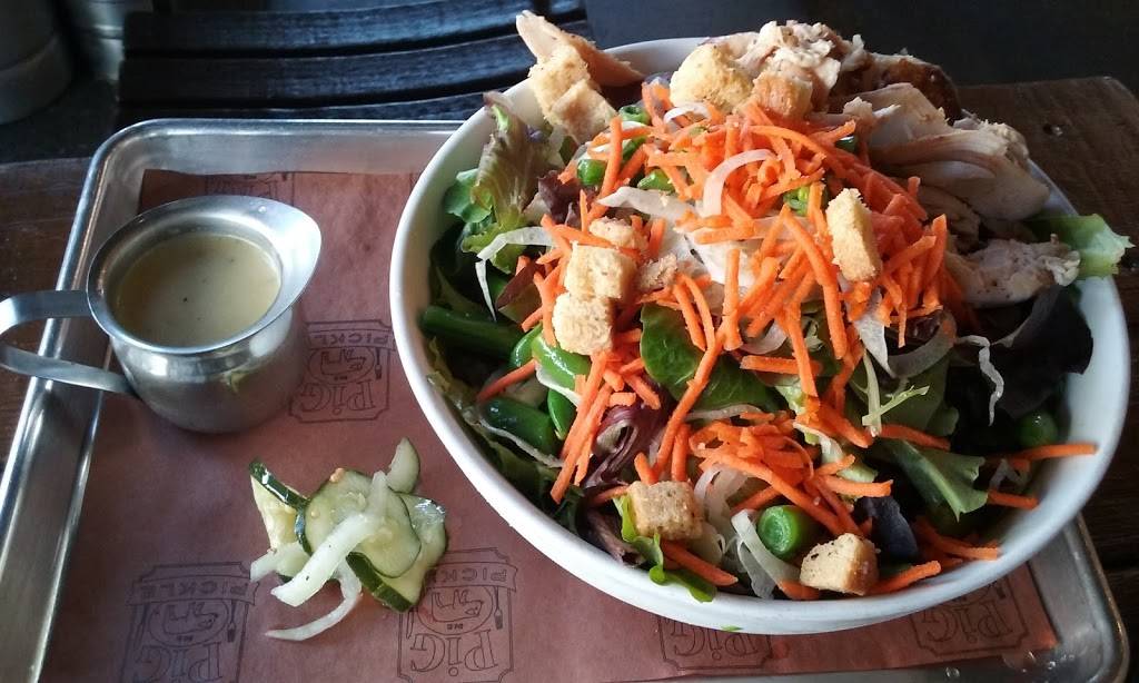 Pig In A Pickle | restaurant | 341 Corte Madera Town Center, Corte Madera, CA 94925, USA | 4158913265 OR +1 415-891-3265