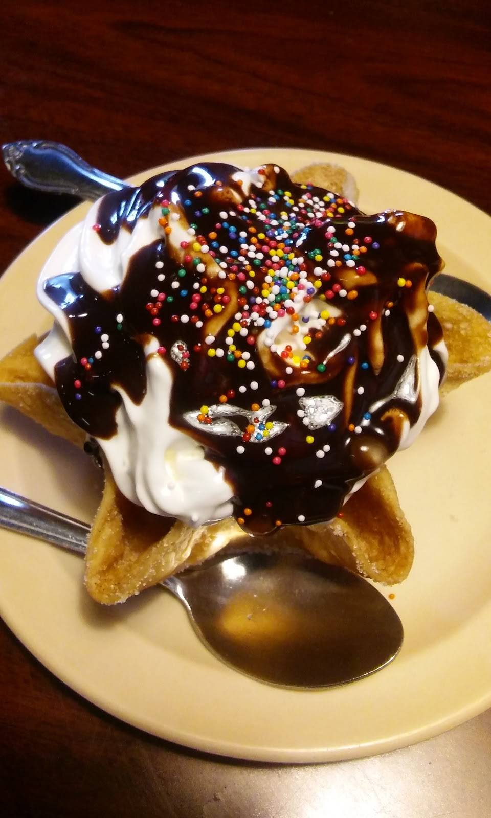 Casa Jimenez | restaurant | 411 Wilkerson Ave, Perris, CA 92570, USA | 9519407997 OR +1 951-940-7997