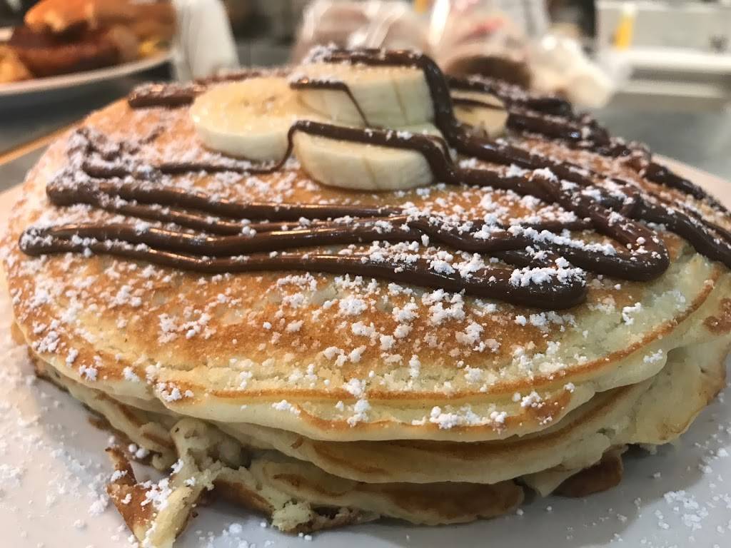 @ The Diner | restaurant | Lake Cay Place, Commons, 9938 Universal Blvd #140, Orlando, FL 32819, USA | 4072377687 OR +1 407-237-7687