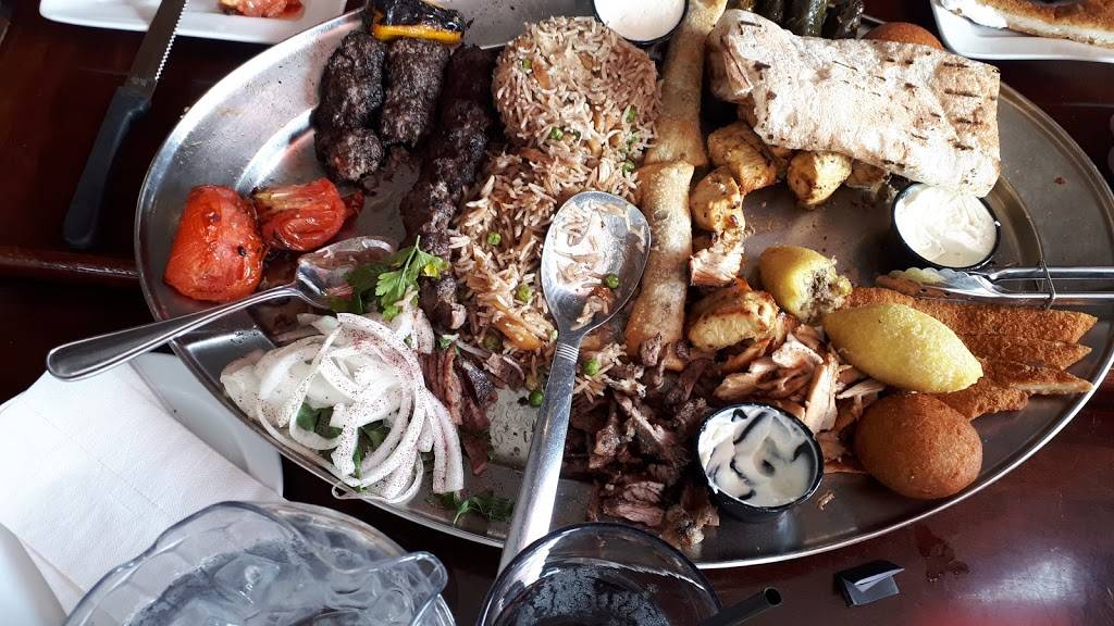 Windsor palace restaurant | restaurant | 12 Amy Croft Dr, Windsor, ON N9K 0A1, Canada | 5199792555 OR +1 519-979-2555