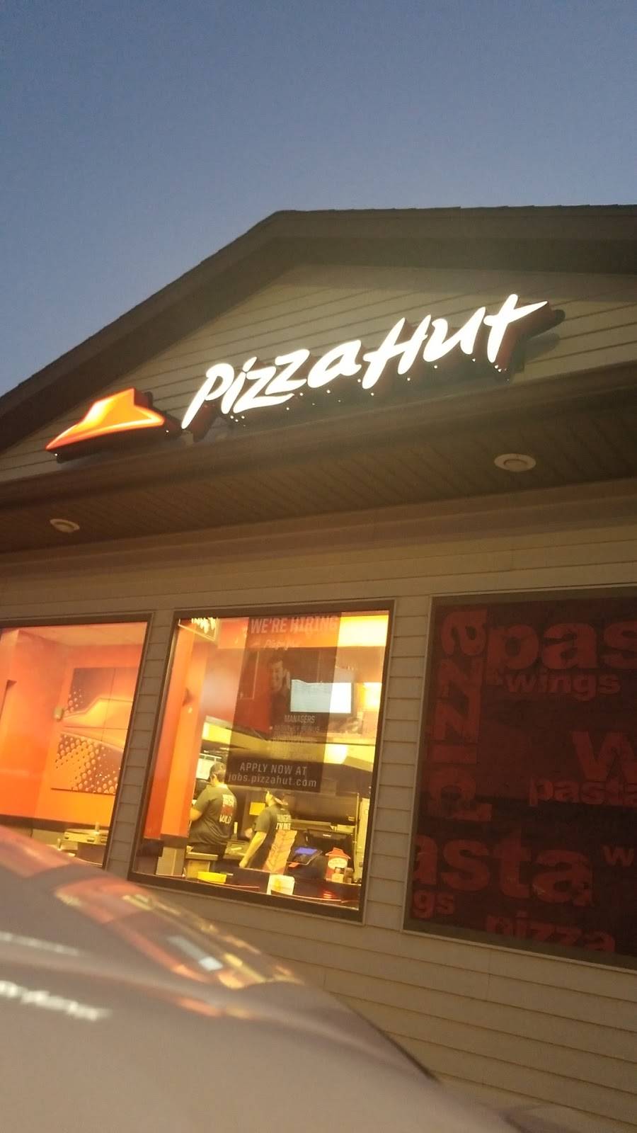 Pizza Hut | meal takeaway | 209 W. Hwy. 30, Toledo, IA 52342, USA | 6414846116 OR +1 641-484-6116