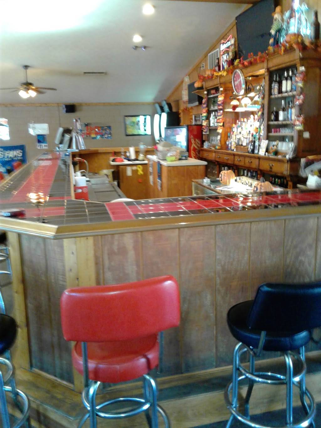 B & B | restaurant | 1423 Culbertson Ave, New Albany, IN 47150, USA | 8127259955 OR +1 812-725-9955