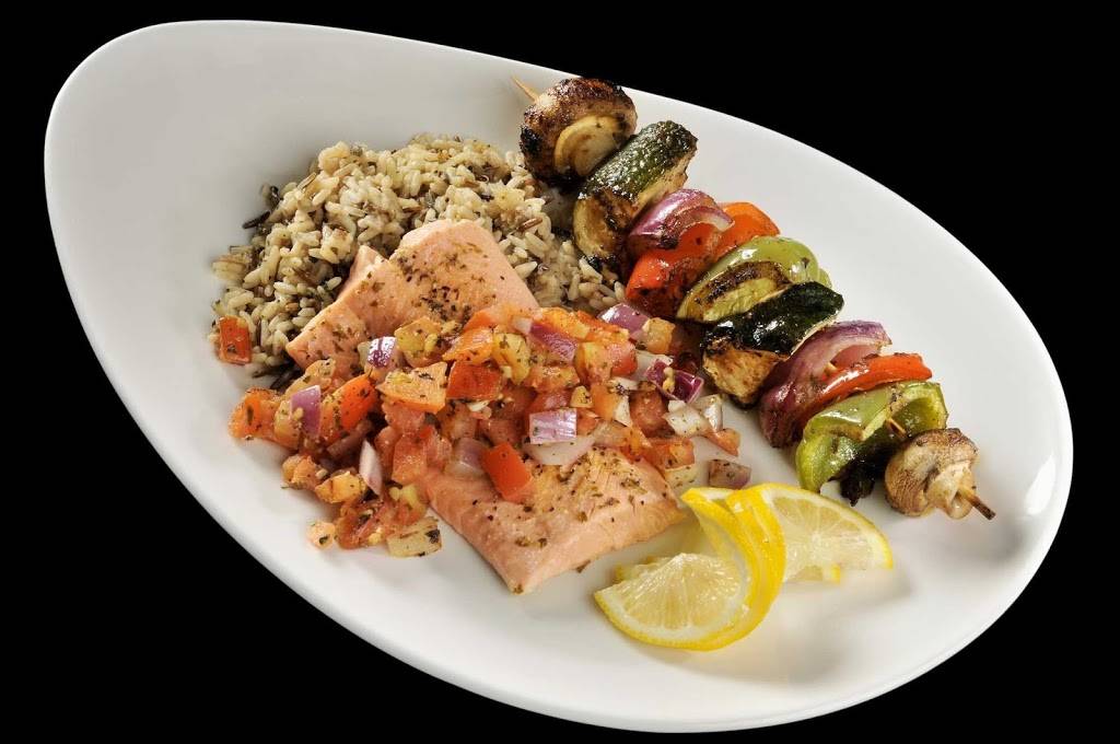 Chances R Restaurant | restaurant | 1365 Woodroffe Ave, Nepean, ON K2G 1V7, Canada | 6132256887 OR +1 613-225-6887