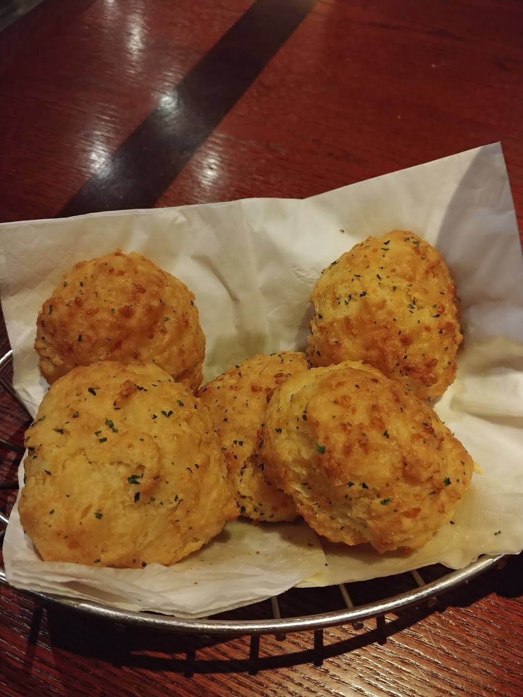 Red Lobster | restaurant | 2201 Palm Beach Lakes Blvd, West Palm Beach, FL 33409, USA | 5616866237 OR +1 561-686-6237