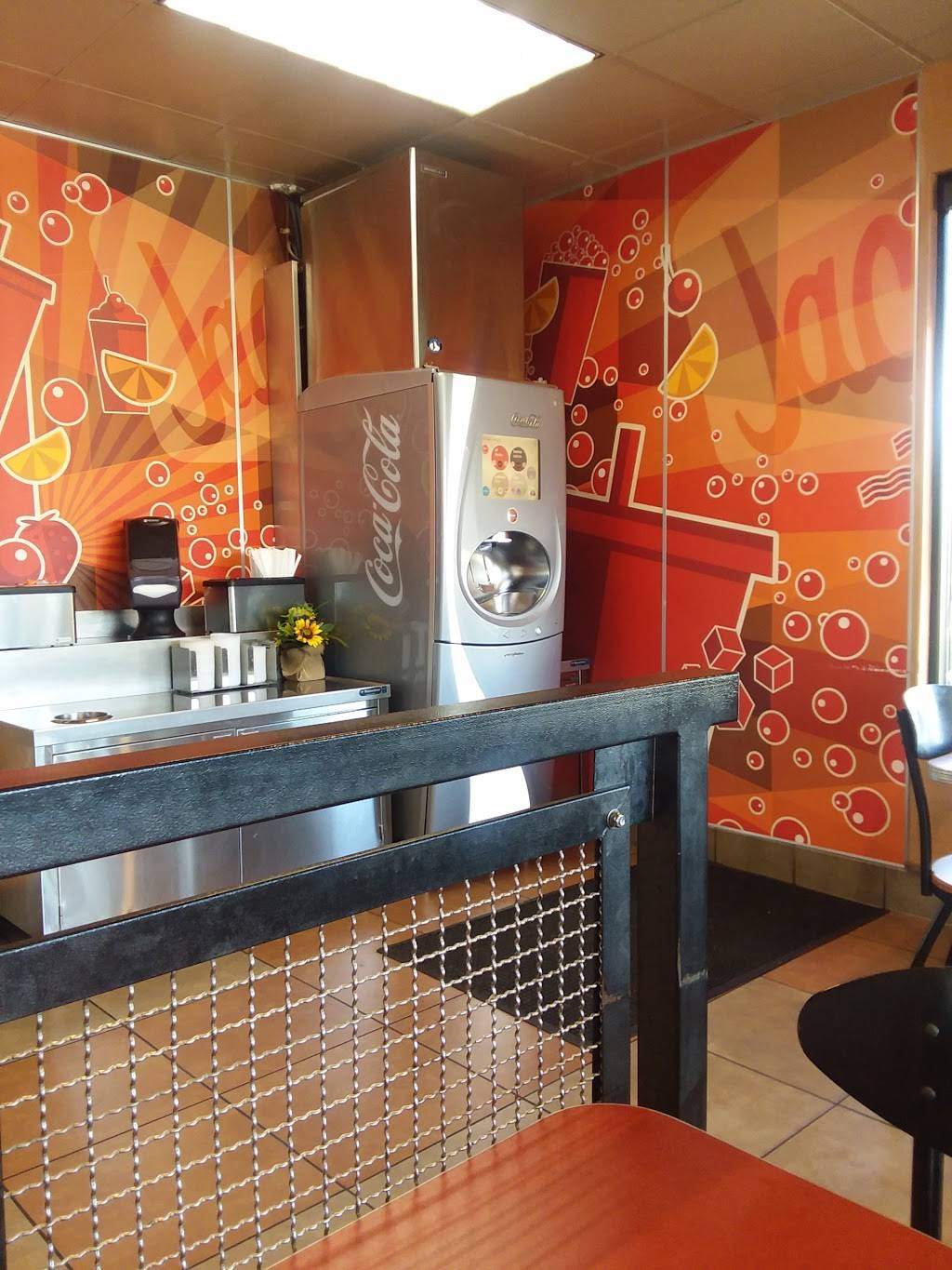 Jack in the Box | restaurant | 260 S Melrose Dr, Vista, CA 92081, USA | 7609408255 OR +1 760-940-8255