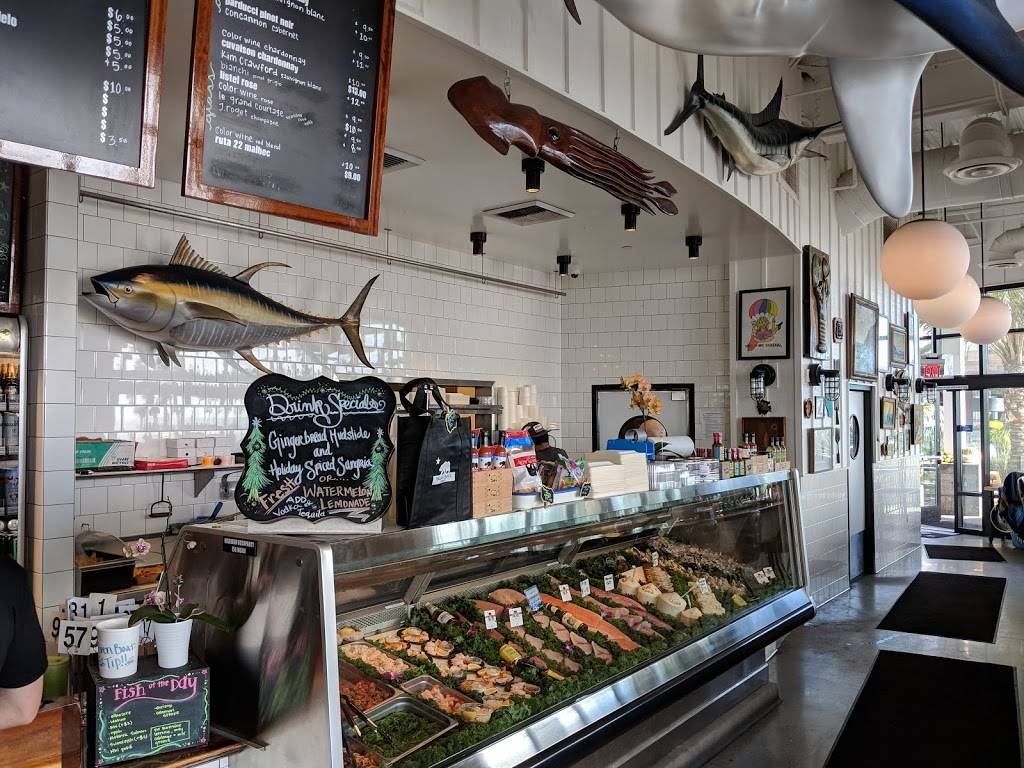 Bear Flag Fish Co. | restaurant | 21058 Pacific Coast Hwy #124, Huntington Beach, CA 92648, USA | 7143740558 OR +1 714-374-0558