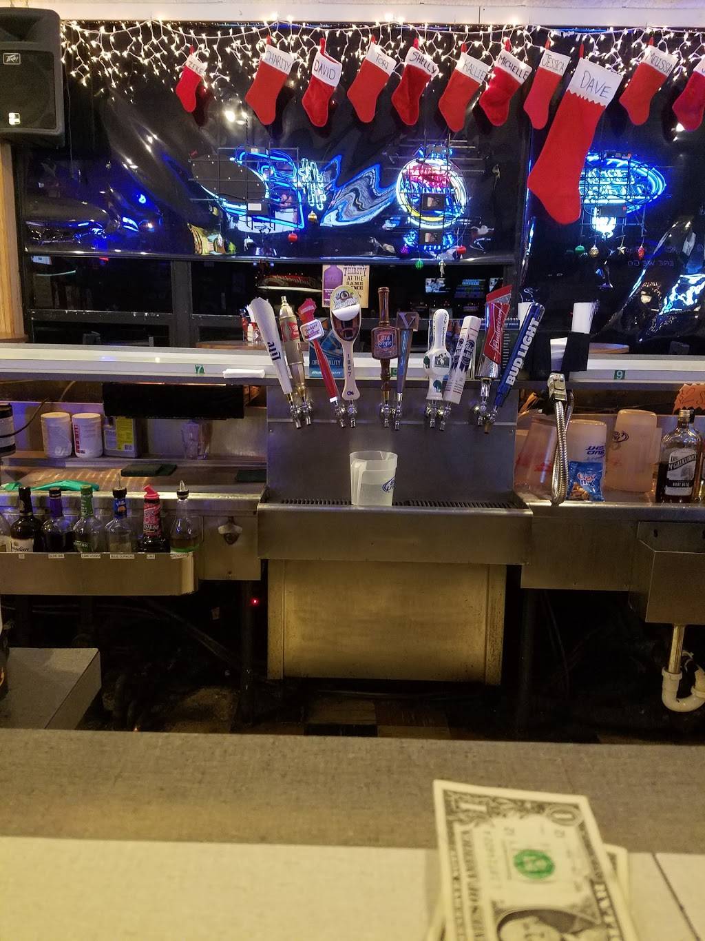 City Limits | restaurant | 544 4th St, Menasha, WI 54952, USA | 9207279494 OR +1 920-727-9494