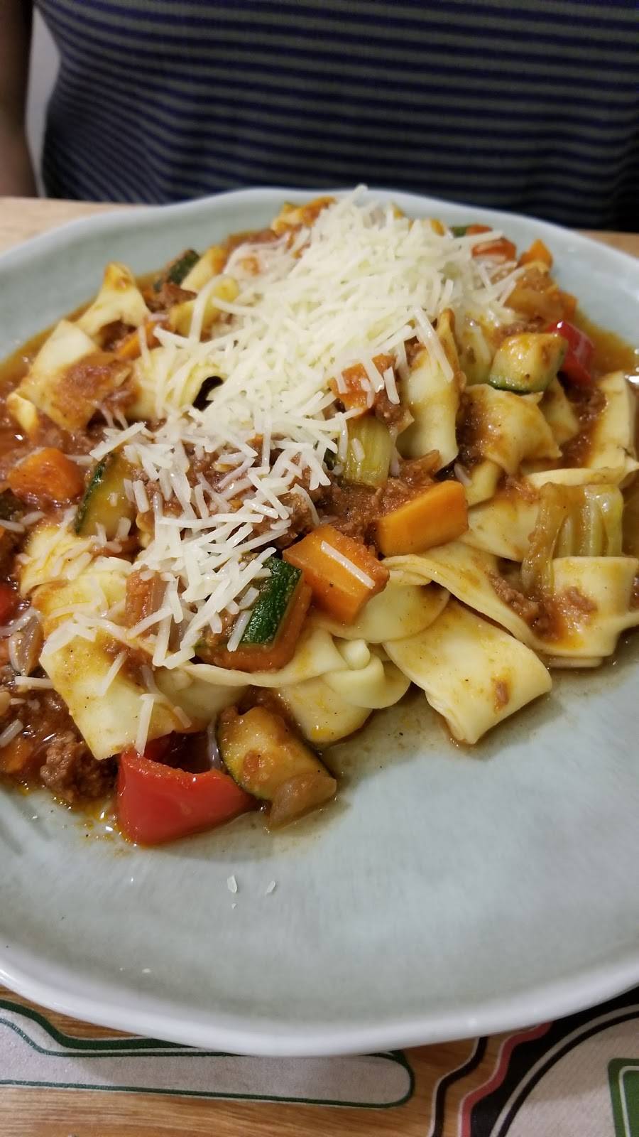 Market 2 Plate | restaurant | 2493 Park Ave, Tustin, CA 92782, USA | 9495353627 OR +1 949-535-3627