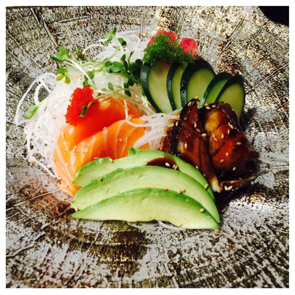 Gorilla Sushi Bar on Clark | restaurant | 4617 N Clark St, Chicago, IL 60640, USA | 7737283333 OR +1 773-728-3333