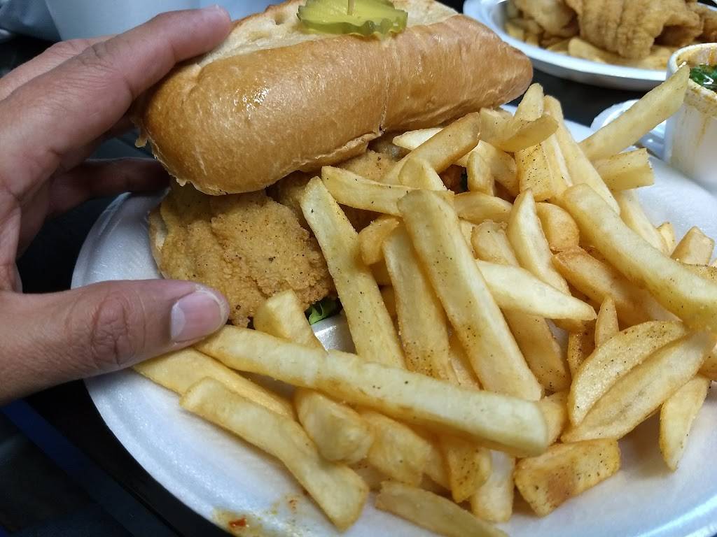 Bayseas Catfish House | restaurant | 13954 Nacogdoches Rd, San Antonio, TX 78217, USA | 2103145219 OR +1 210-314-5219