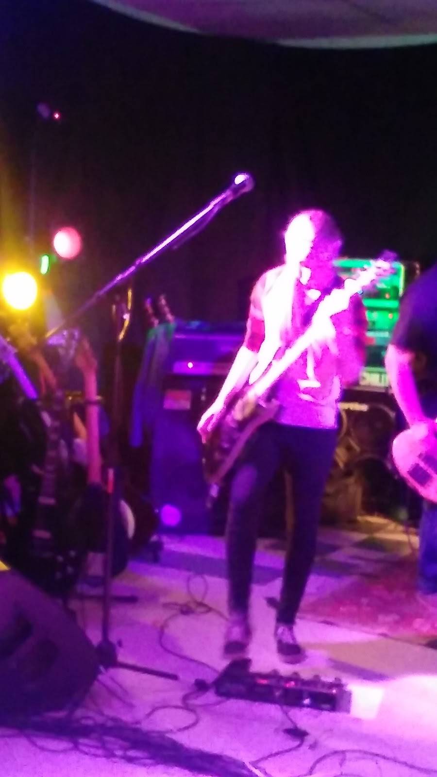 Hazzys | restaurant | 4290 NY-104, Mexico, NY 13114, USA | 3159637986 OR +1 315-963-7986