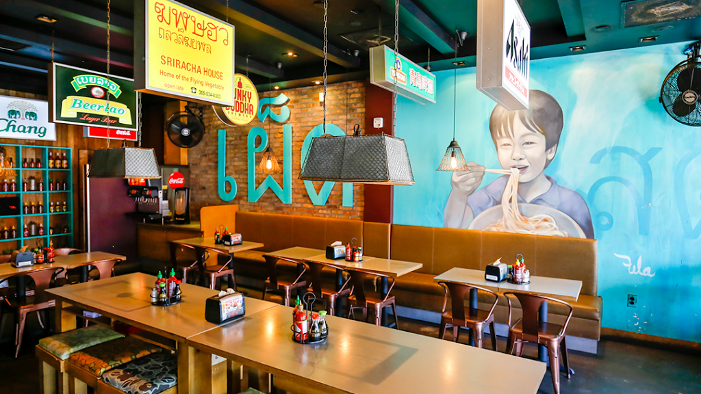 Sriracha House | cafe | 1502 Washington Ave, Miami Beach, FL 33139, USA | 3055340303 OR +1 305-534-0303