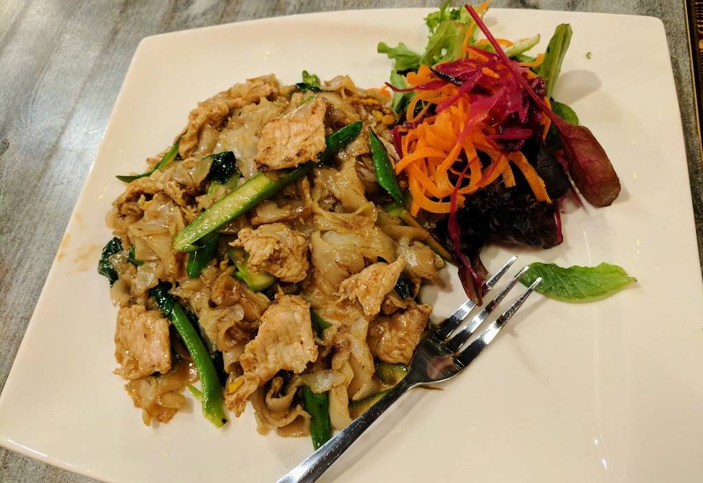 Roodle | restaurant | 06492, 1263 S Broad St, Wallingford, CT 06492, USA | 2032699899 OR +1 203-269-9899