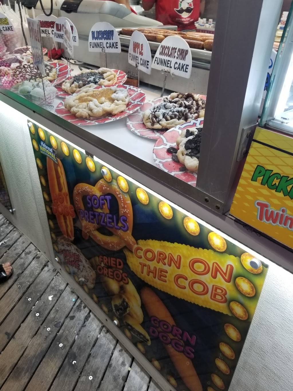 The Original LoPrestis Pizza & Grill | restaurant | 1701 Boardwalk, Atlantic City, NJ 08401, USA | 6093456339 OR +1 609-345-6339