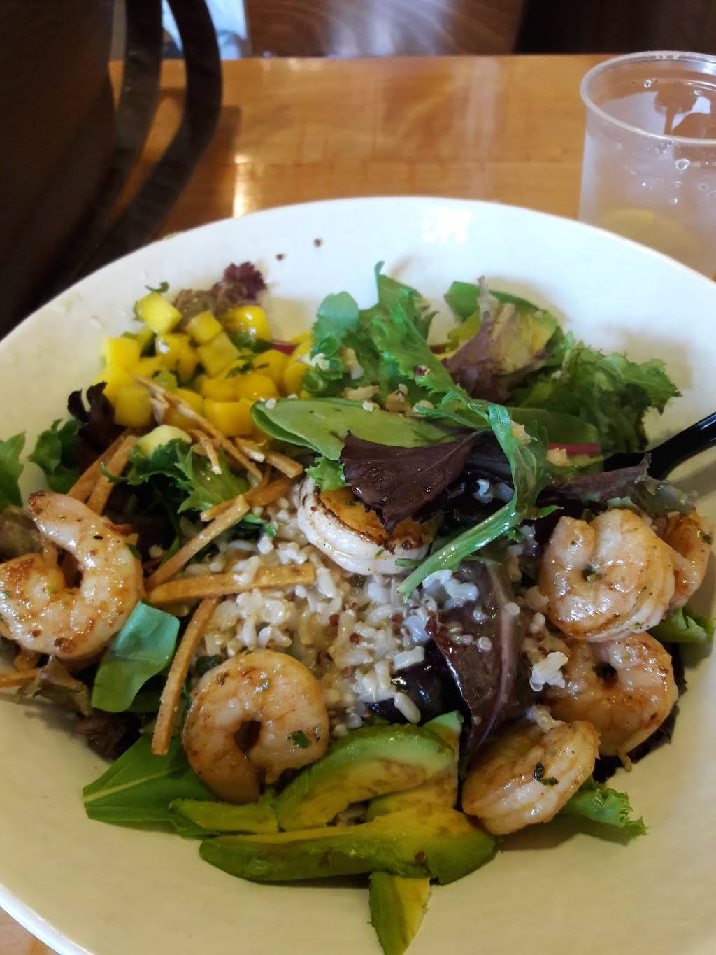 Rubios Coastal Grill | restaurant | 555 Broadway #129, Chula Vista, CA 91910, USA | 6194273811 OR +1 619-427-3811