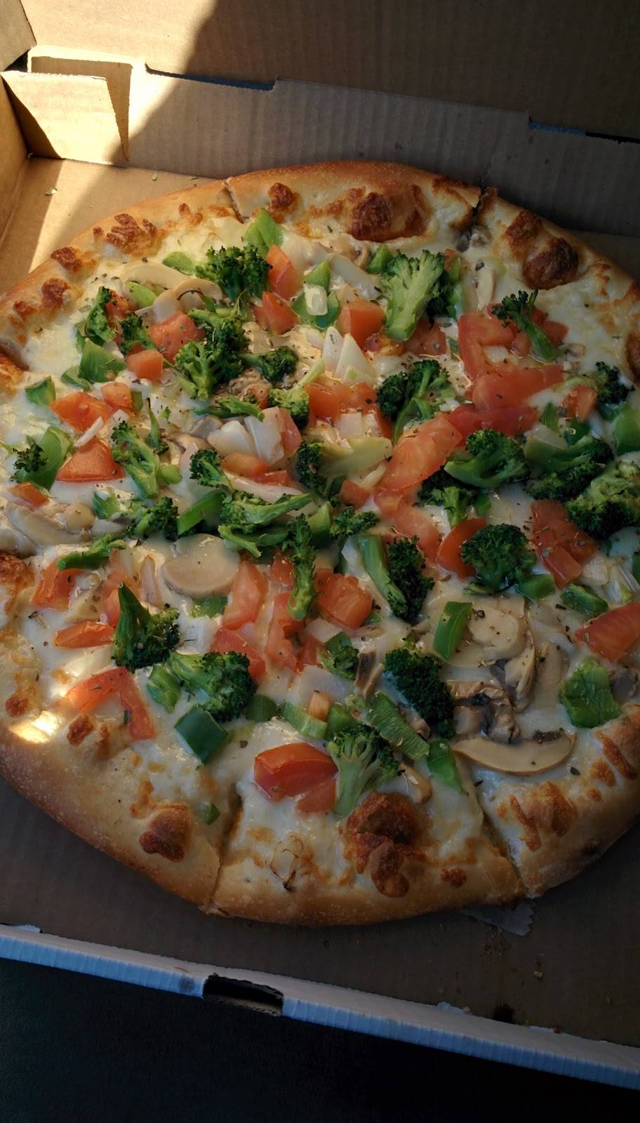 Mega Quality Pizza Restaurant | restaurant | 3212, 9829 Bustleton Ave, Philadelphia, PA 19115, USA | 2159696440 OR +1 215-969-6440