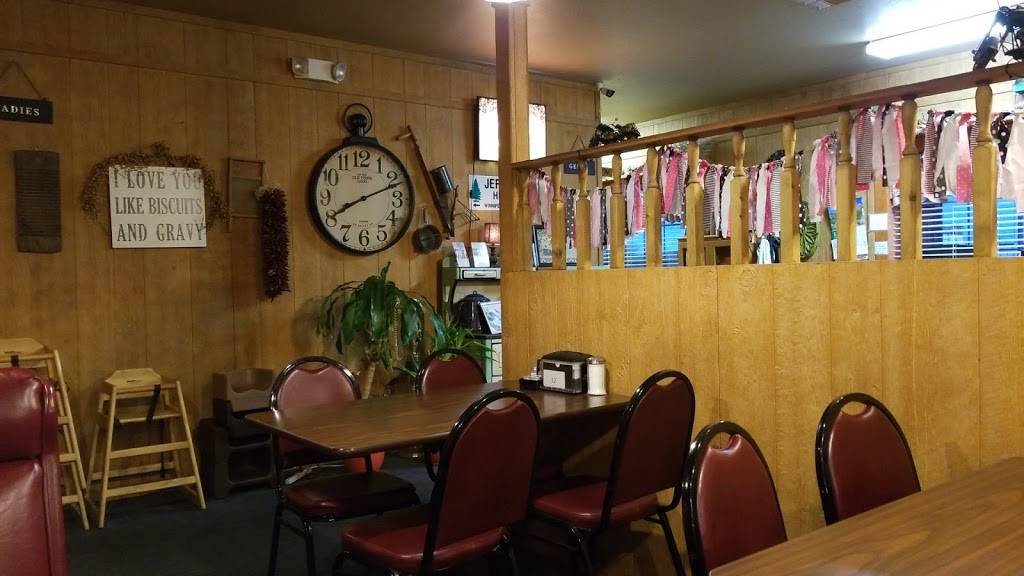 Catfish Ranch | restaurant | 2250 S 32nd St, Muskogee, OK 74401, USA | 9186833474 OR +1 918-683-3474