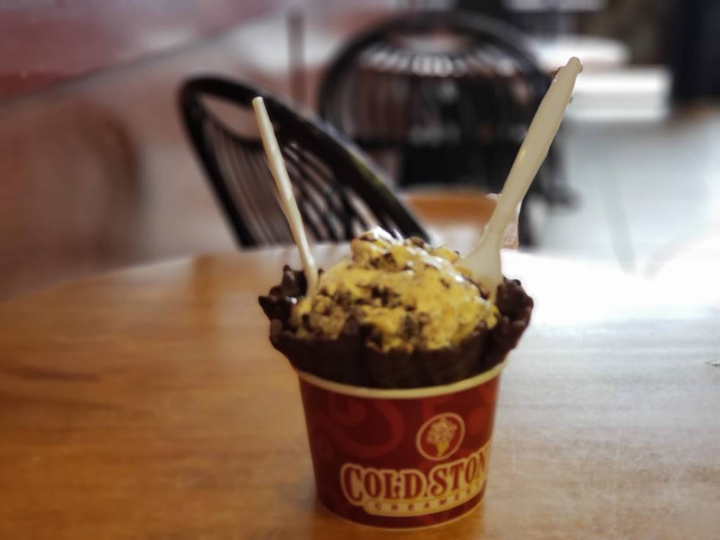 Cold Stone Creamery | bakery | 2024 Badlands Dr, Brandon, FL 33511, USA | 8136898873 OR +1 813-689-8873