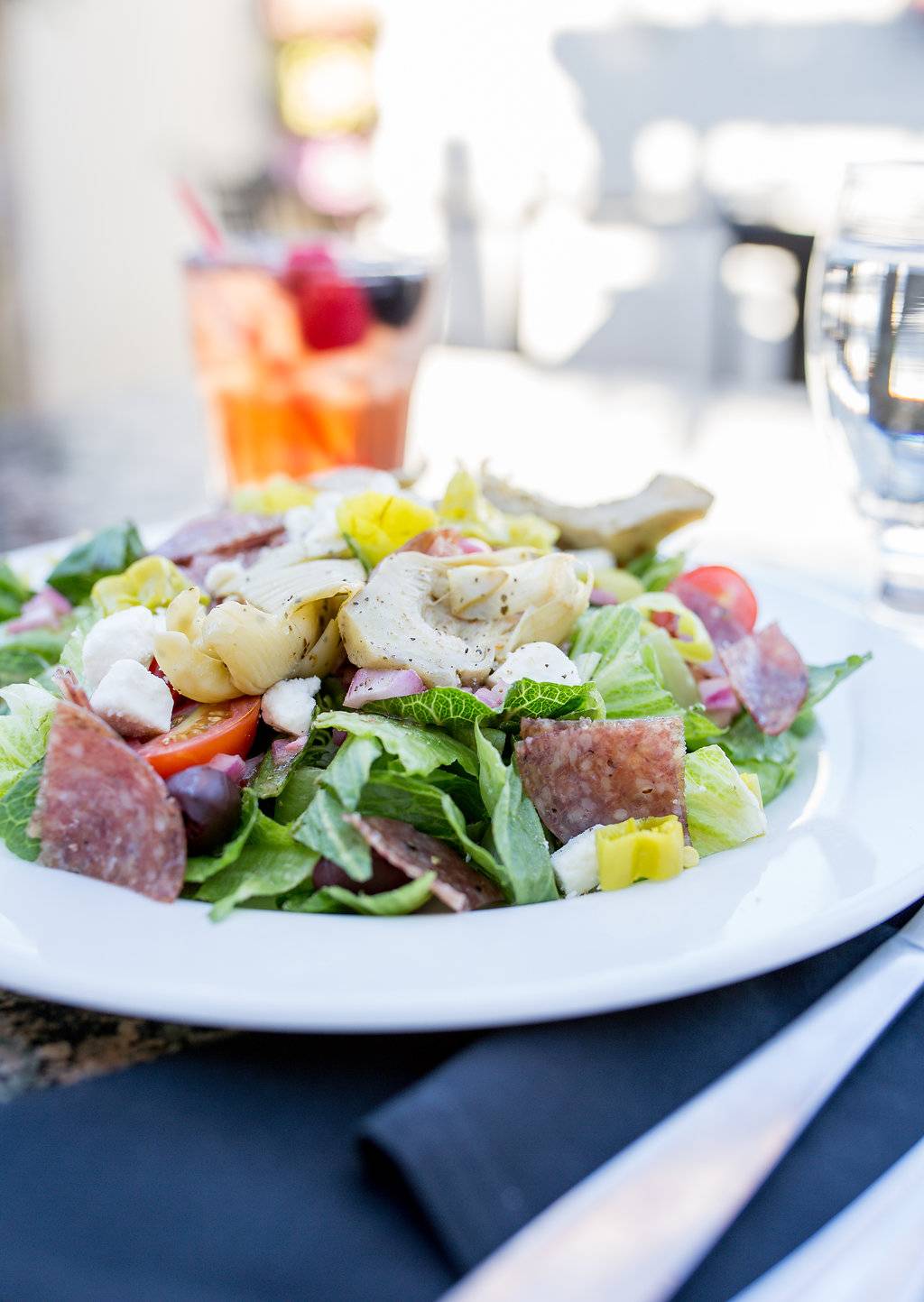 Vinifera Wine Bar & Bistro | restaurant | 18 Auburn Way S, Auburn, WA 98002, USA | 2537374421 OR +1 253-737-4421