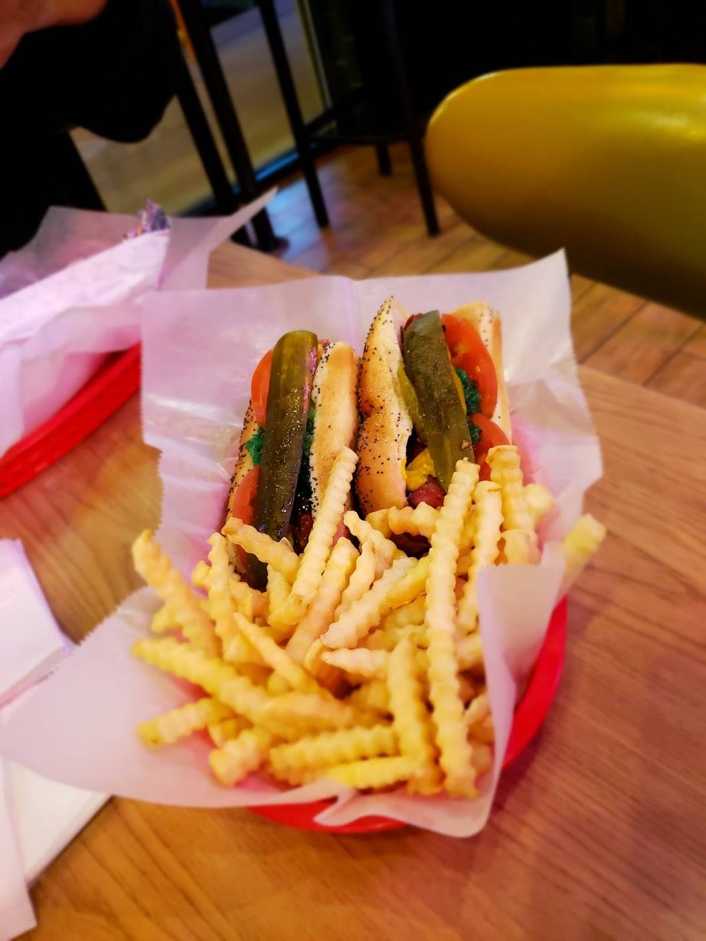 The Hat Chicago | restaurant | 1604 W North Ave, Chicago, IL 60622, USA | 7733425000 OR +1 773-342-5000