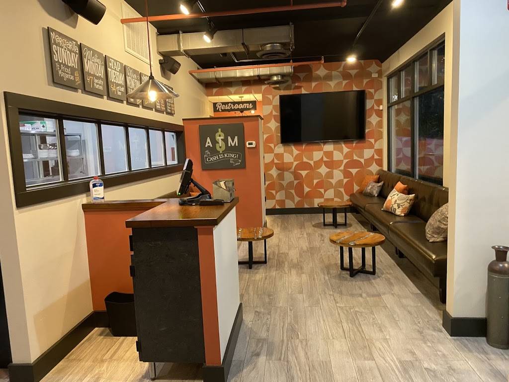 Flipside Burgers & Bar | restaurant | 1 Schooner Ln, Milford, CT 06460, USA | 2032837282 OR +1 203-283-7282