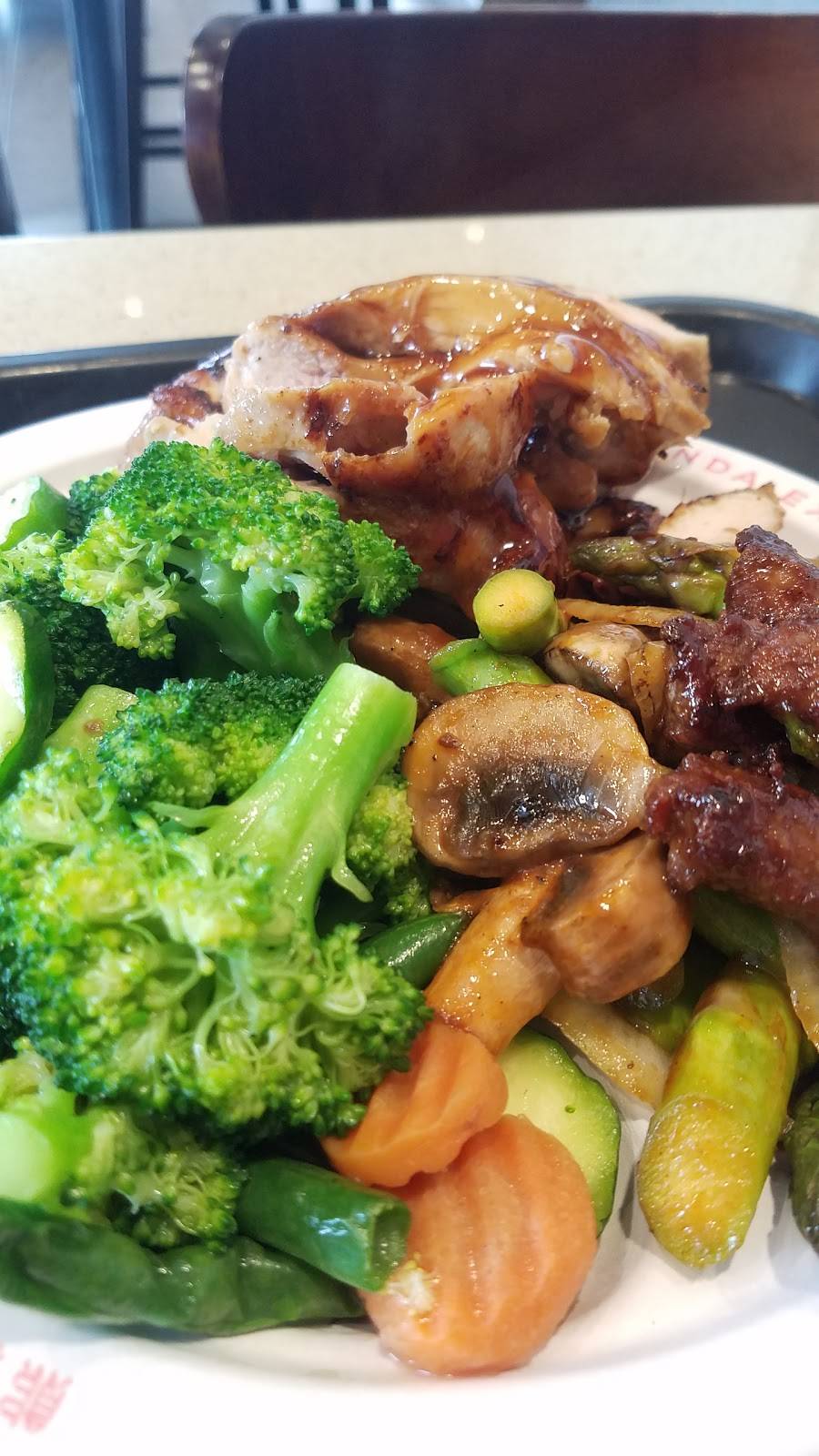 Panda Express | meal takeaway | 4400 Rib Mountain Dr, Wausau, WI 54401, USA | 7152410009 OR +1 715-241-0009