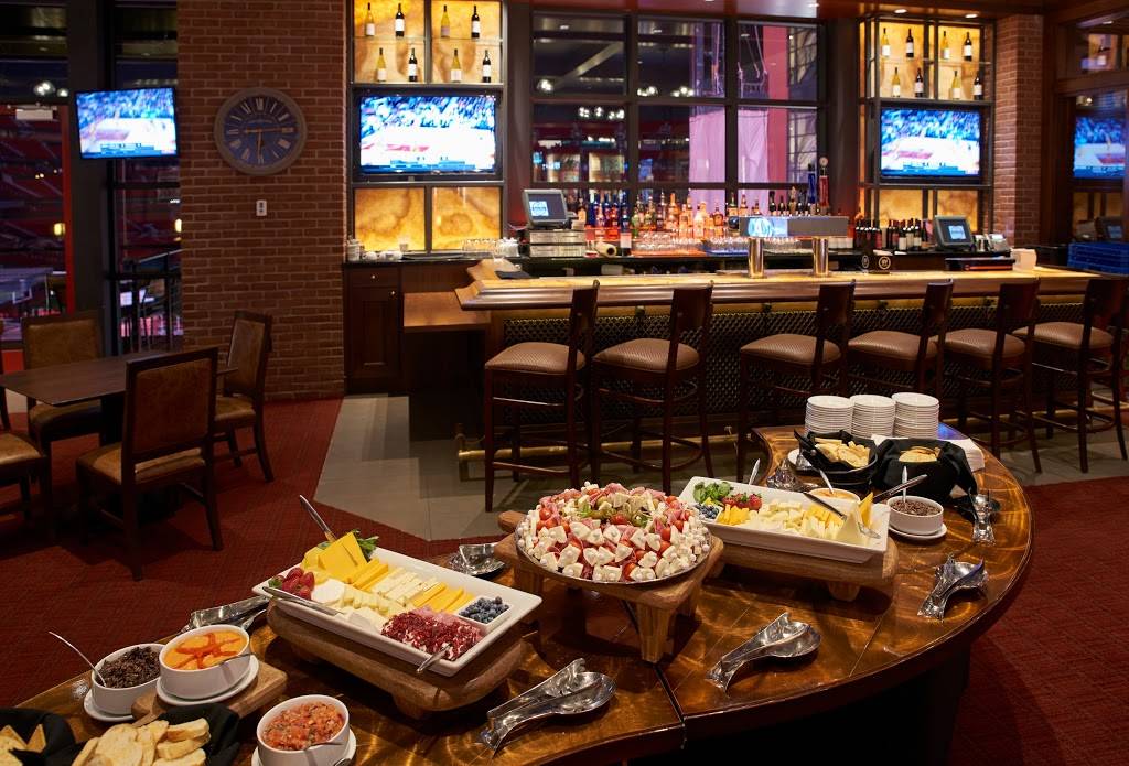 Cardinals Nation | restaurant | 601 Clark Street, St. Louis, MO 63102, USA | 3143459880 OR +1 314-345-9880