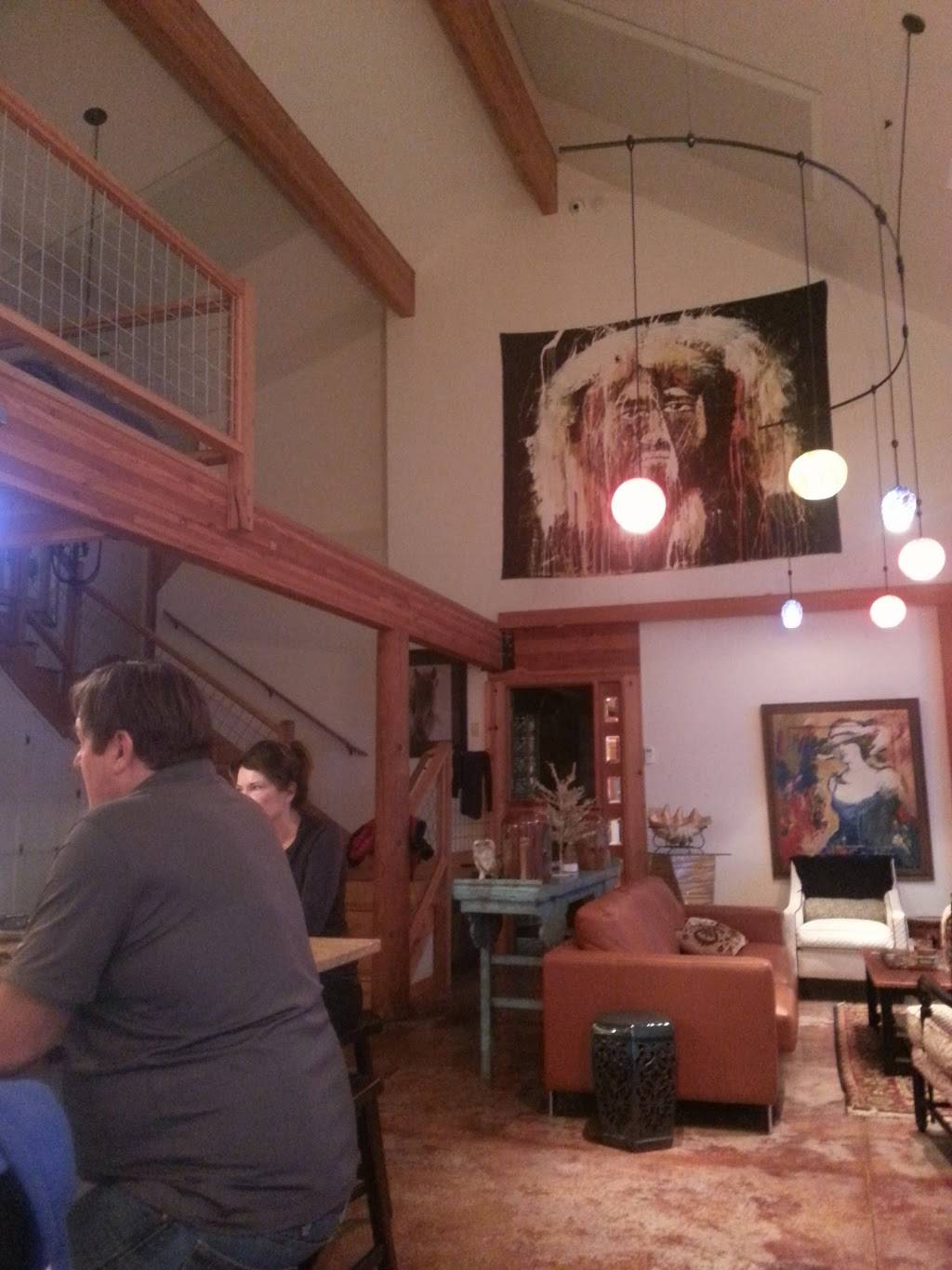 D D Denotta Seafood Company | restaurant | 17321 WA-106, Belfair, WA 98528, USA | 3605522085 OR +1 360-552-2085