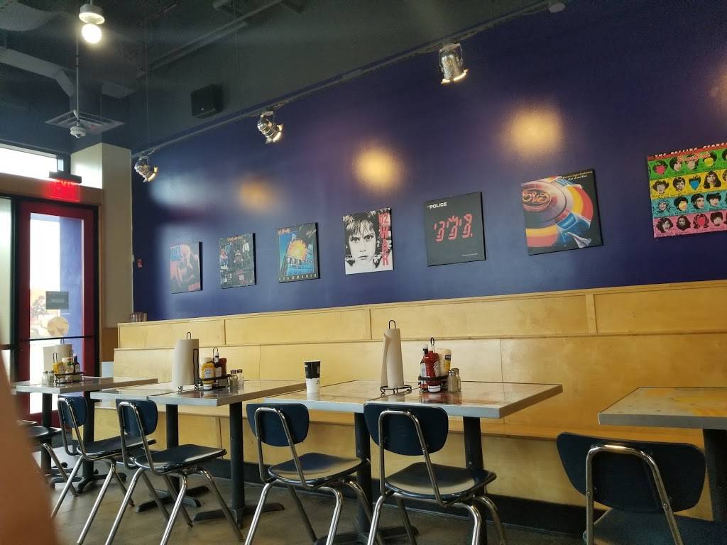 BGR The Burger Joint | restaurant | 2060 Mall Walk, Yonkers, NY 10704, USA | 9143752131 OR +1 914-375-2131