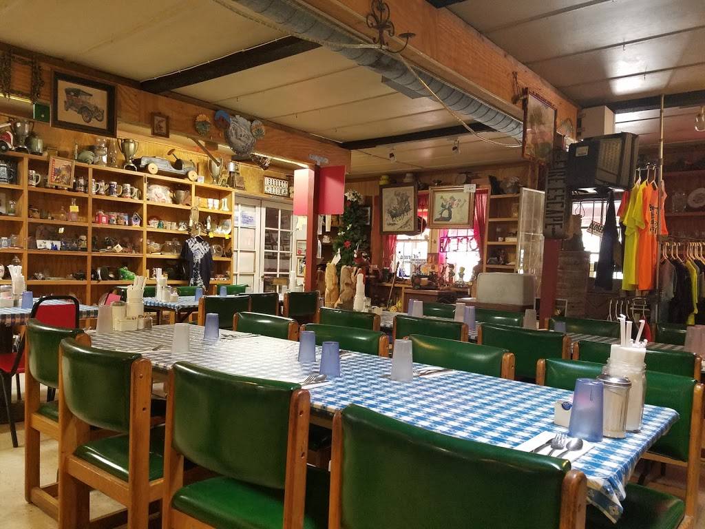 Barrett Junction Cafe & Mercantile | restaurant | 1020 Barrett Lake Rd, Dulzura, CA 91917, USA | 6194683416 OR +1 619-468-3416