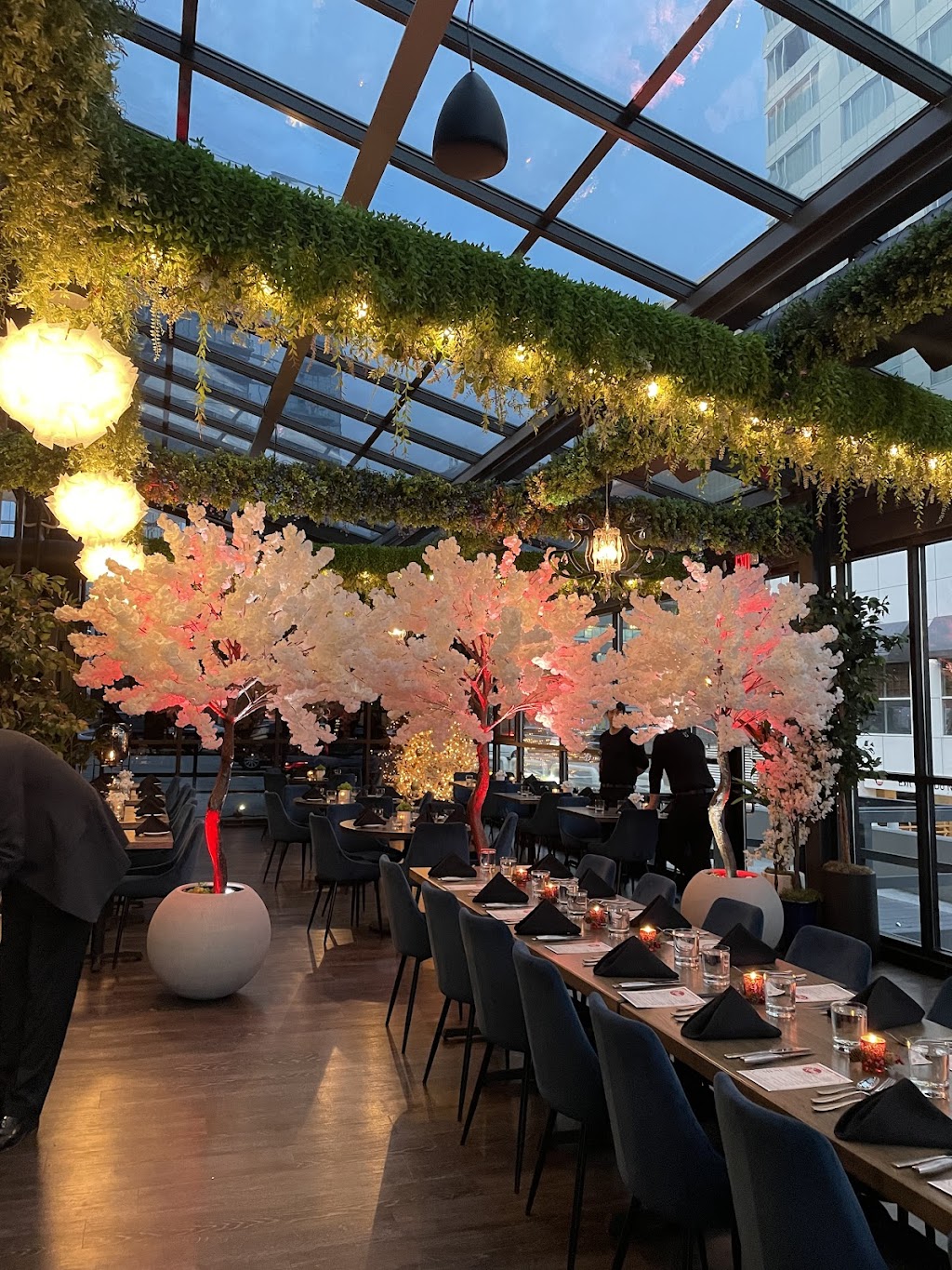 5Church Buckhead | restaurant | 3379 Peachtree Rd NE STE. 125, Atlanta, GA 30326, USA | 4708194841 OR +1 470-819-4841