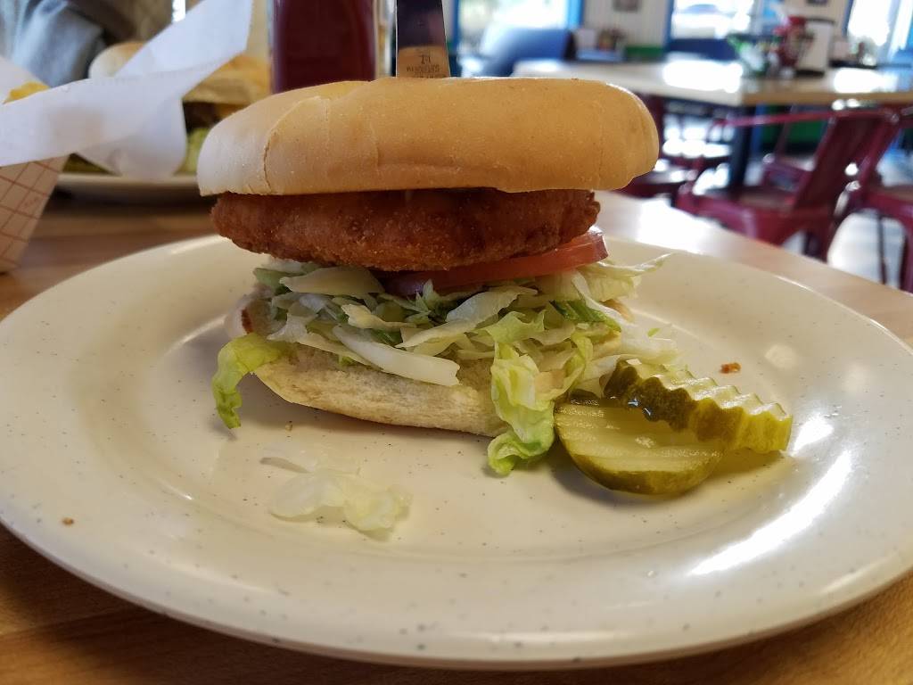 Ye Ole Fashioned Ice Cream & Sandwich Cafe- Mt. Pleasant | cafe | 1502 N Hwy 17, Mt Pleasant, SC 29464, USA | 8438493698 OR +1 843-849-3698