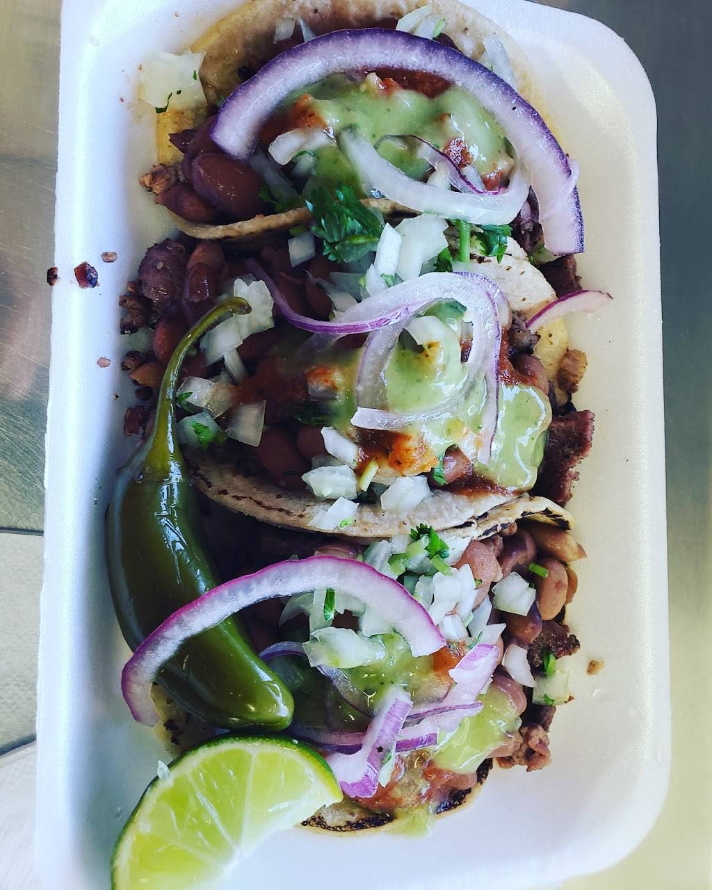 El Tacorin | restaurant | 8215 S Broadway, Los Angeles, CA 90003, USA | 3237782818 OR +1 323-778-2818