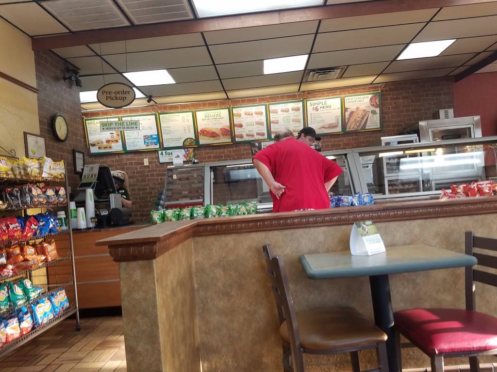 Subway Restaurants | restaurant | 603 Hampton St, Kershaw, SC 29067, USA | 8034754000 OR +1 803-475-4000