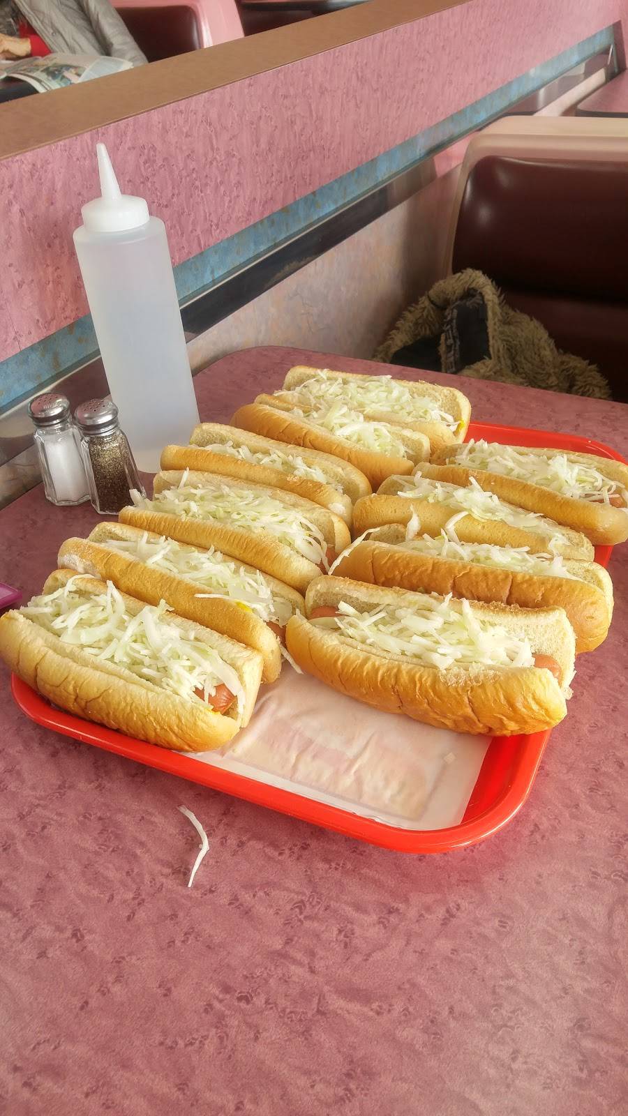 Restaurant La Belle Province | restaurant | 2690 Rue Dessaulles, Saint-Hyacinthe, QC J2S 2V5, Canada | 4502610120 OR +1 450-261-0120